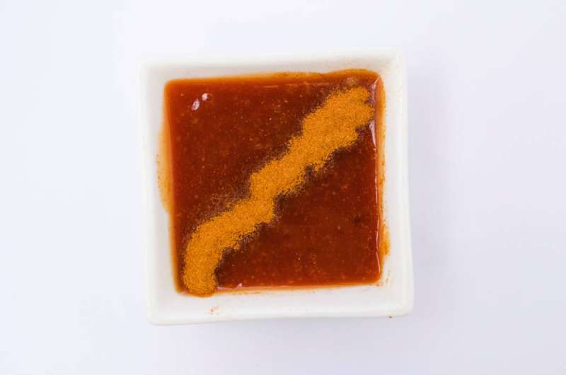 AZZURO Sos do pizzy chili